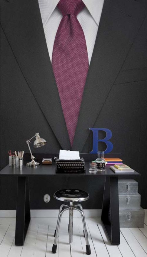 Bild: P1403024 Black suit 180x265