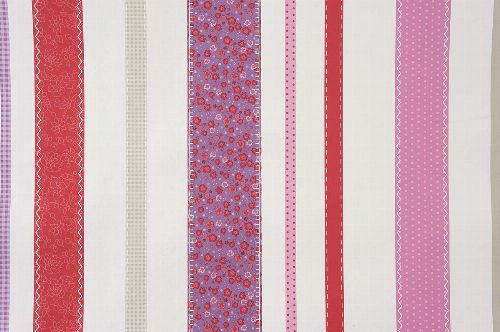 Bild: GIRLS ONLY Tapete GLN62055088 - Patchwork Streifen (Rosa)