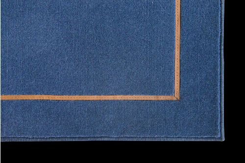 Bild: LDP Teppich Wilton Rugs Leather Richelien Velours (2001; 350 x 500 cm)